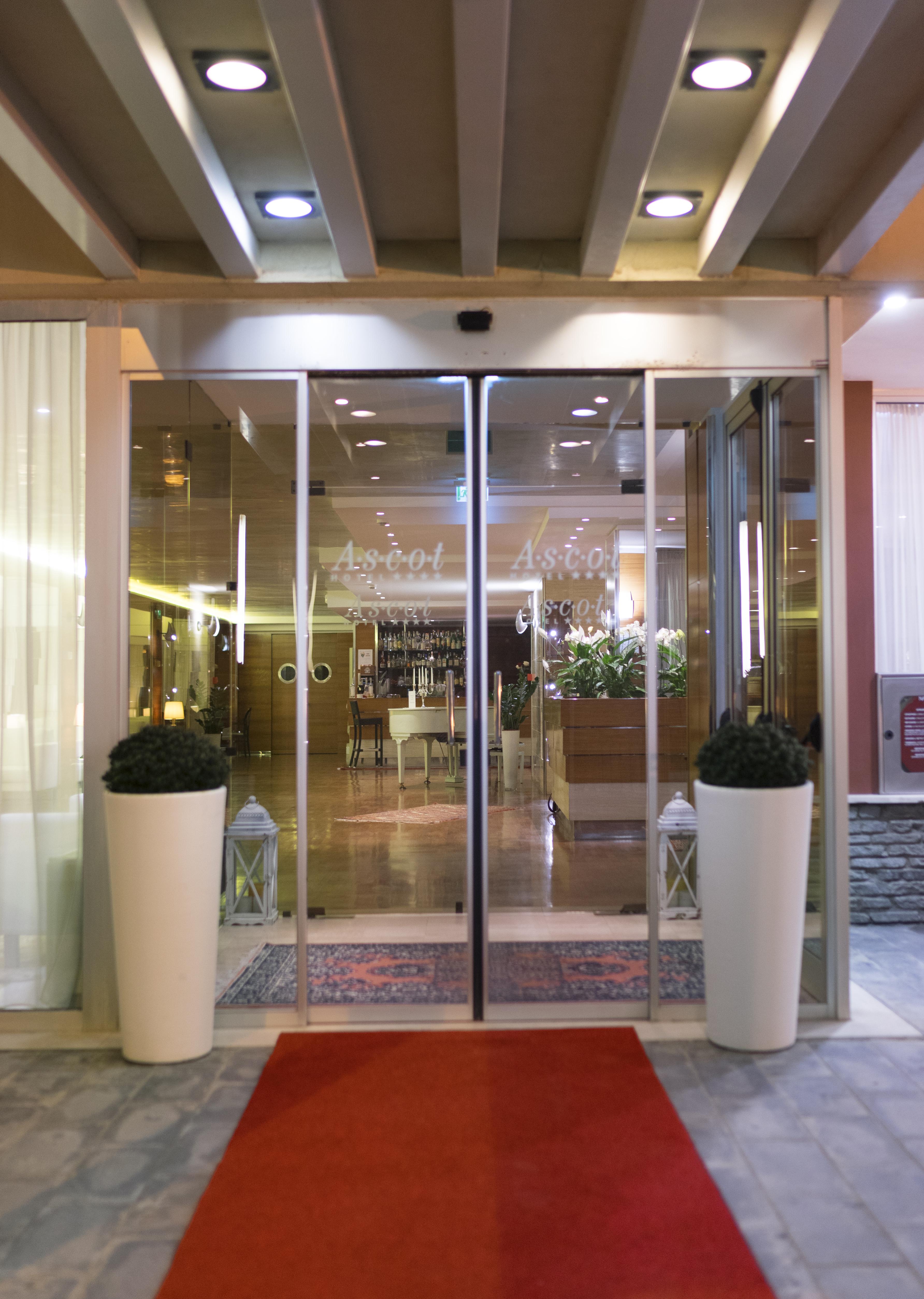 Hotel Ascot & Spa Rimini Exterior photo